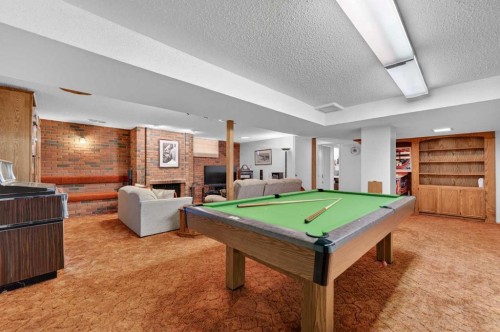 6451 70 Street Nw, Calgary, AB 