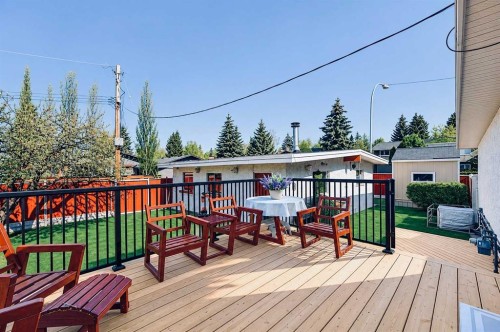 6451 70 Street Nw, Calgary, AB 