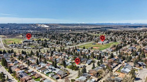 6451 70 Street Nw, Calgary, AB 