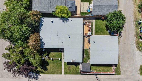 6451 70 Street Nw, Calgary, AB 