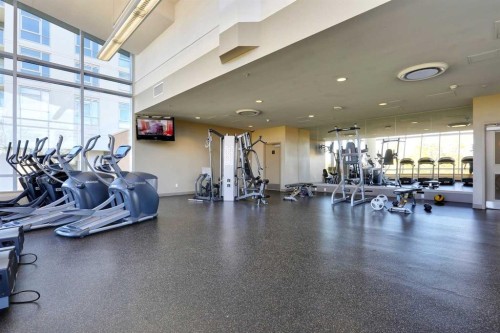 132-99 Spruce Place Sw, Calgary, AB 