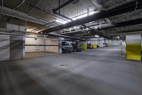 132-99 Spruce Place Sw, Calgary, AB 