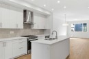 107 Royston Way Nw, Calgary, AB 
