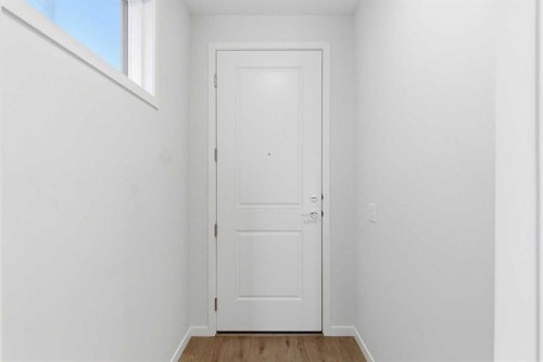 107 Royston Way Nw, Calgary, AB 