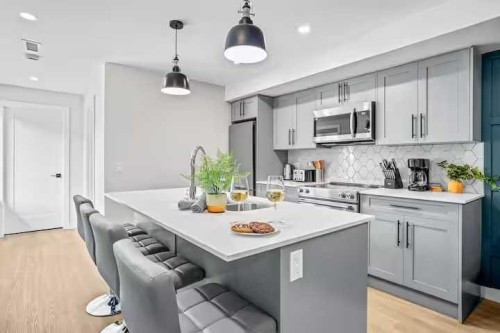 113-1106 Bow Valley Trail, Canmore, AB 
