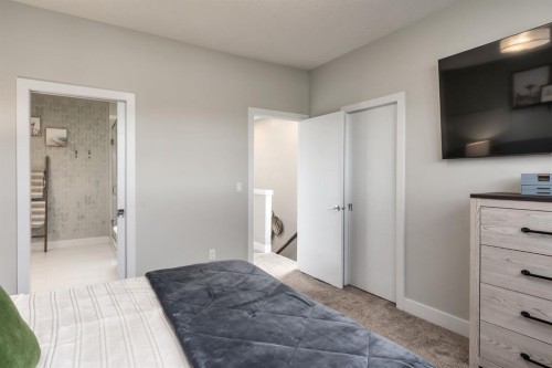 4321 72 Street Nw, Calgary, AB 