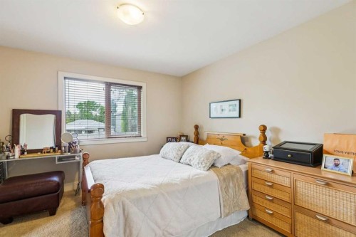 446 18 Avenue Ne, Calgary, AB 
