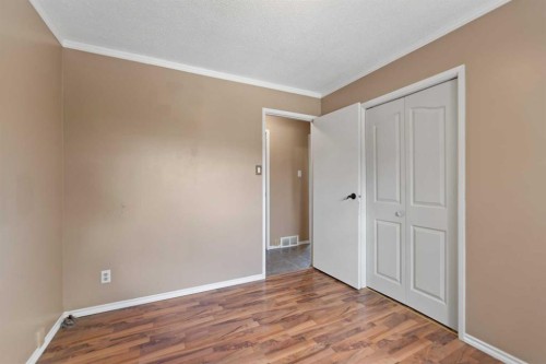 6756 Huntchester Road Ne, Calgary, AB 