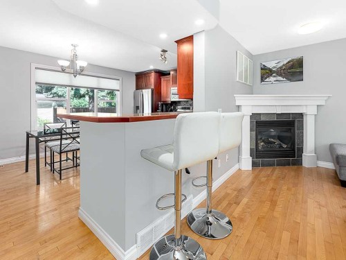 81 Somme Manor Sw, Calgary, AB 