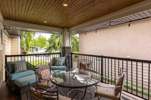 27 Westview Drive Sw, Calgary, AB 