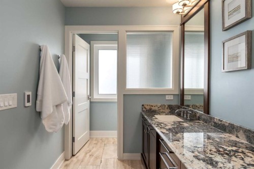 27 Westview Drive Sw, Calgary, AB 