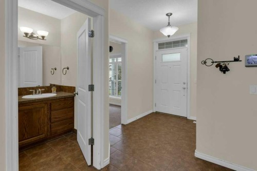 161 Hillcrest Boulevard, Strathmore, AB 