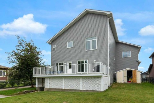 161 Hillcrest Boulevard, Strathmore, AB 