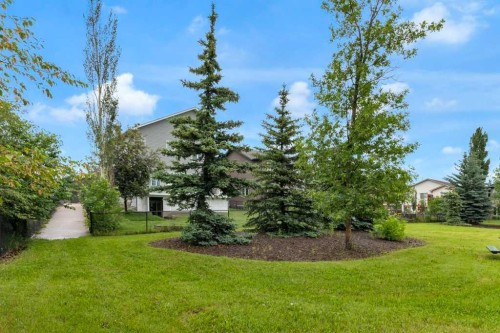 161 Hillcrest Boulevard, Strathmore, AB 