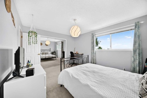 89 Bedford Manor Ne, Calgary, AB 