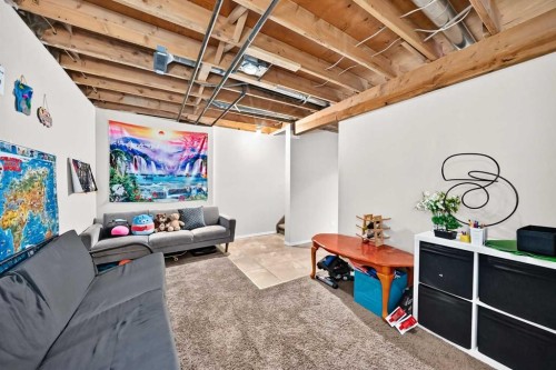 89 Bedford Manor Ne, Calgary, AB 