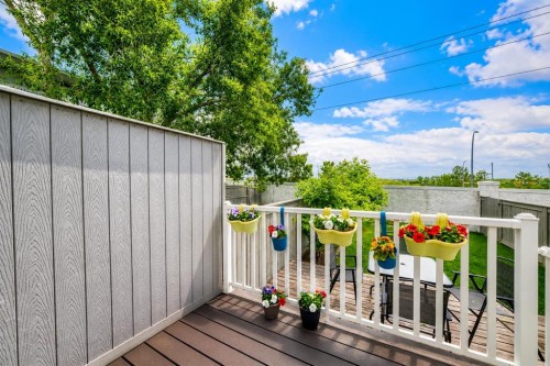 89 Bedford Manor Ne, Calgary, AB 
