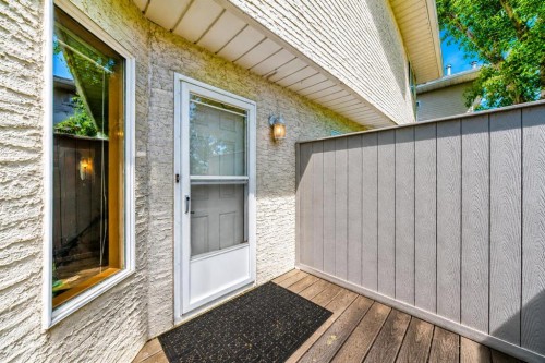89 Bedford Manor Ne, Calgary, AB 
