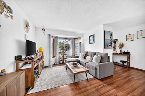 89 Bedford Manor Ne, Calgary, AB 