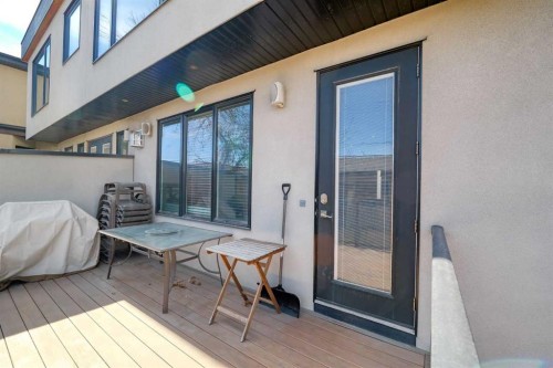 2418 24A Street Sw, Calgary, AB 
