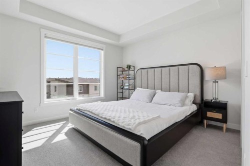 2405-2117 81 Street Sw, Calgary, AB - Indoor Photo Showing Bedroom