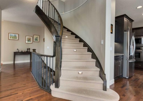 98 Royal Ridge Mount Nw, Calgary, AB 