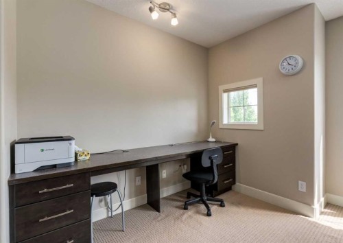 98 Royal Ridge Mount Nw, Calgary, AB 