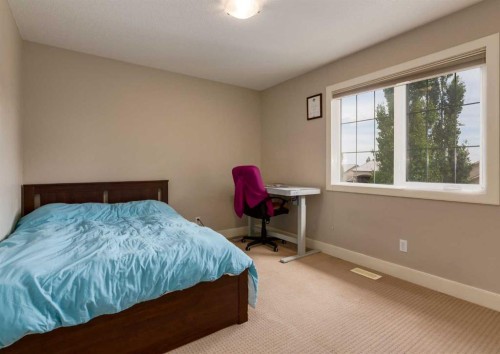 98 Royal Ridge Mount Nw, Calgary, AB 
