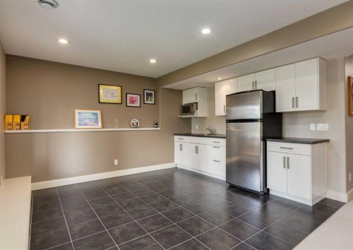 98 Royal Ridge Mount Nw, Calgary, AB 