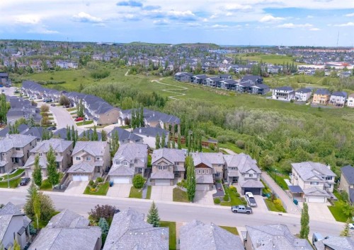 98 Royal Ridge Mount Nw, Calgary, AB 