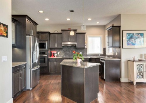 98 Royal Ridge Mount Nw, Calgary, AB 