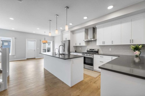 47 Carringvue Passage Nw, Calgary, AB 