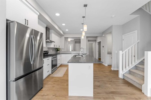 47 Carringvue Passage Nw, Calgary, AB 