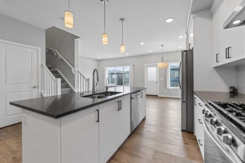 47 Carringvue Passage Nw, Calgary, AB 