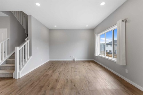47 Carringvue Passage Nw, Calgary, AB 