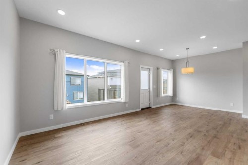 47 Carringvue Passage Nw, Calgary, AB 