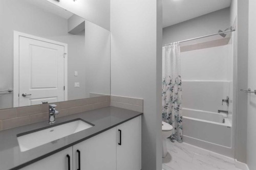 47 Carringvue Passage Nw, Calgary, AB 