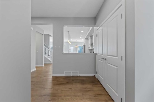 47 Carringvue Passage Nw, Calgary, AB 