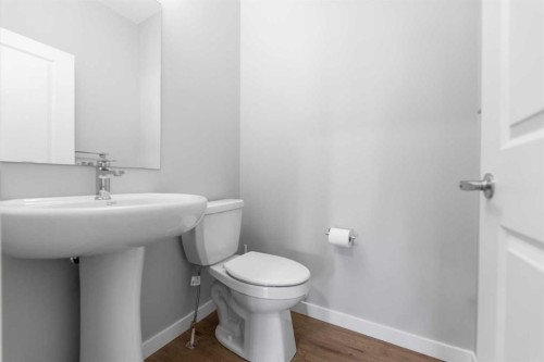 47 Carringvue Passage Nw, Calgary, AB 