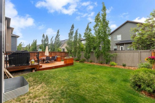 796 Coopers Crescent Sw, Airdrie, AB 