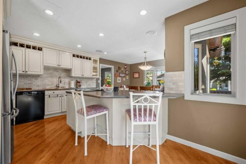 39 Deermoss Place Se, Calgary, AB 