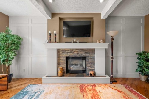 39 Deermoss Place Se, Calgary, AB 