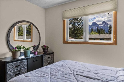 117 Kodiak Road, Canmore, AB 