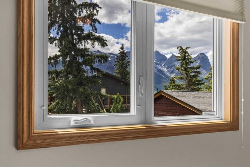 117 Kodiak Road, Canmore, AB 