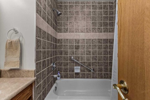 117 Kodiak Road, Canmore, AB 