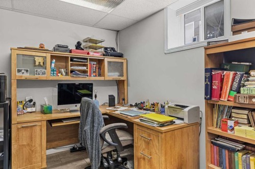 117 Kodiak Road, Canmore, AB 