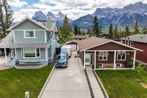 117 Kodiak Road, Canmore, AB 