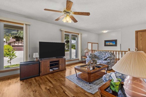 117 Kodiak Road, Canmore, AB 