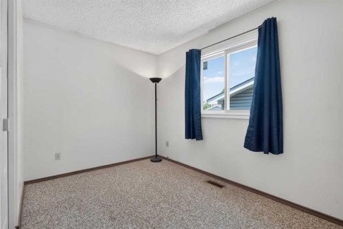 359 Maitland Crescent Ne, Calgary, AB 