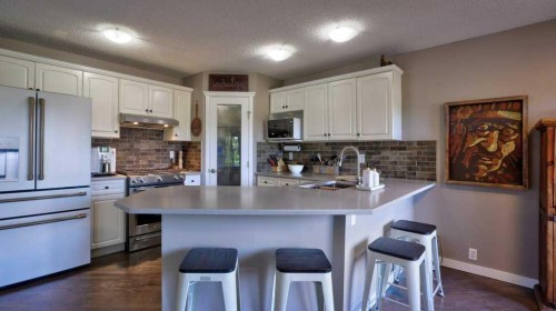 537 Douglas Glen Point Se, Calgary, AB 